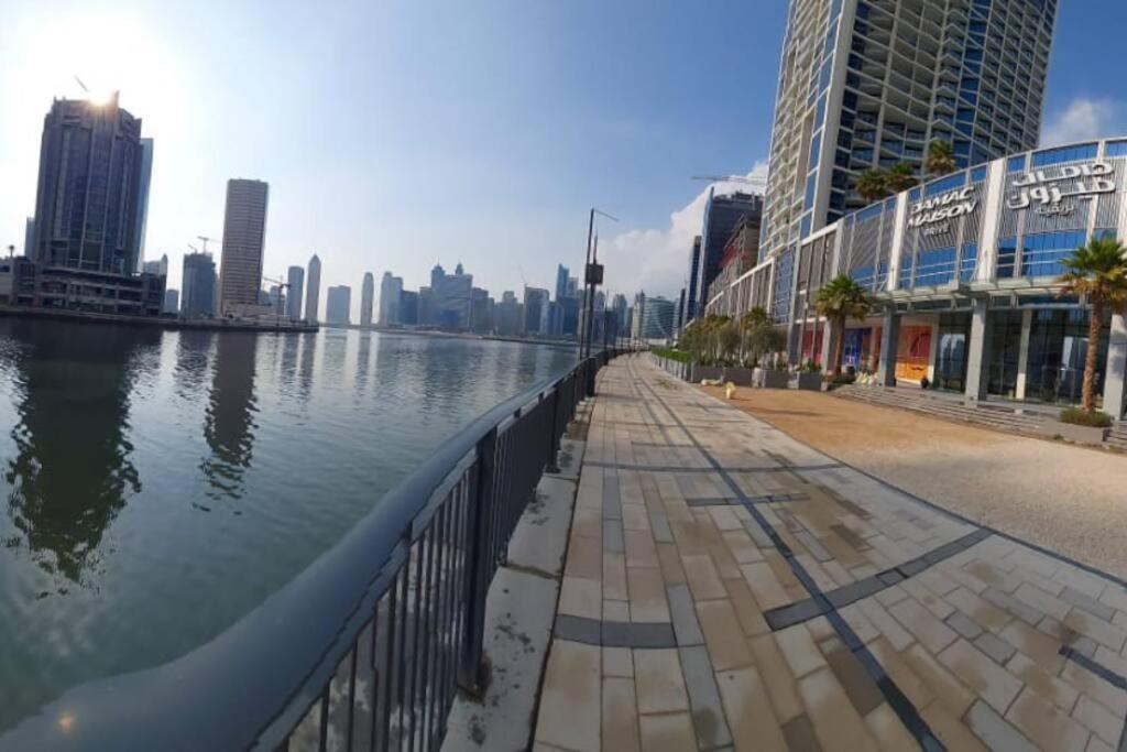 Winds Of The Canal By Lagom - Business Bay Apartment Dubai
