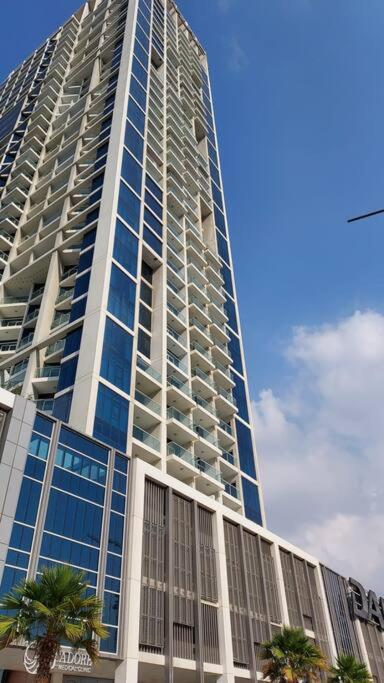 Winds Of The Canal By Lagom - Business Bay Apartment