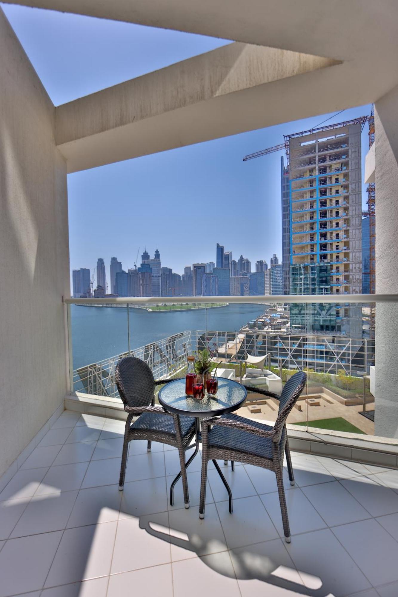 Apartment Winds Of The Canal By Lagom - Business Bay *